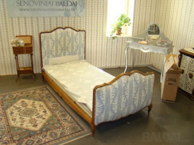 Viengulė lova 108